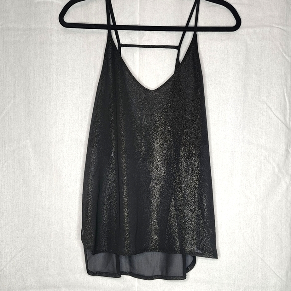 🌈 2/$10- Cute Riley & James Shimmery Tank Top - Picture 3 of 6